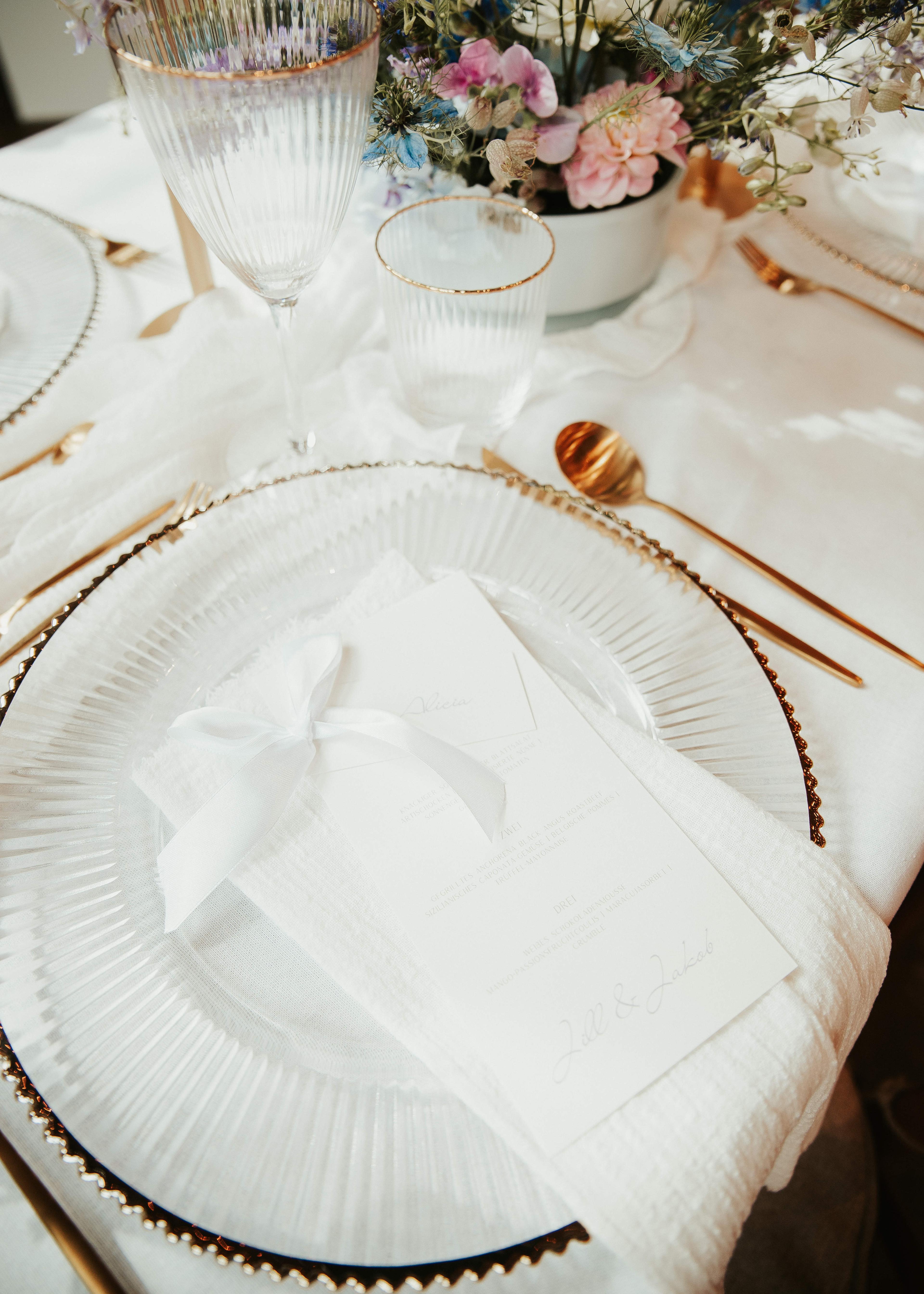 Willkommensschilder & Sitzplätze